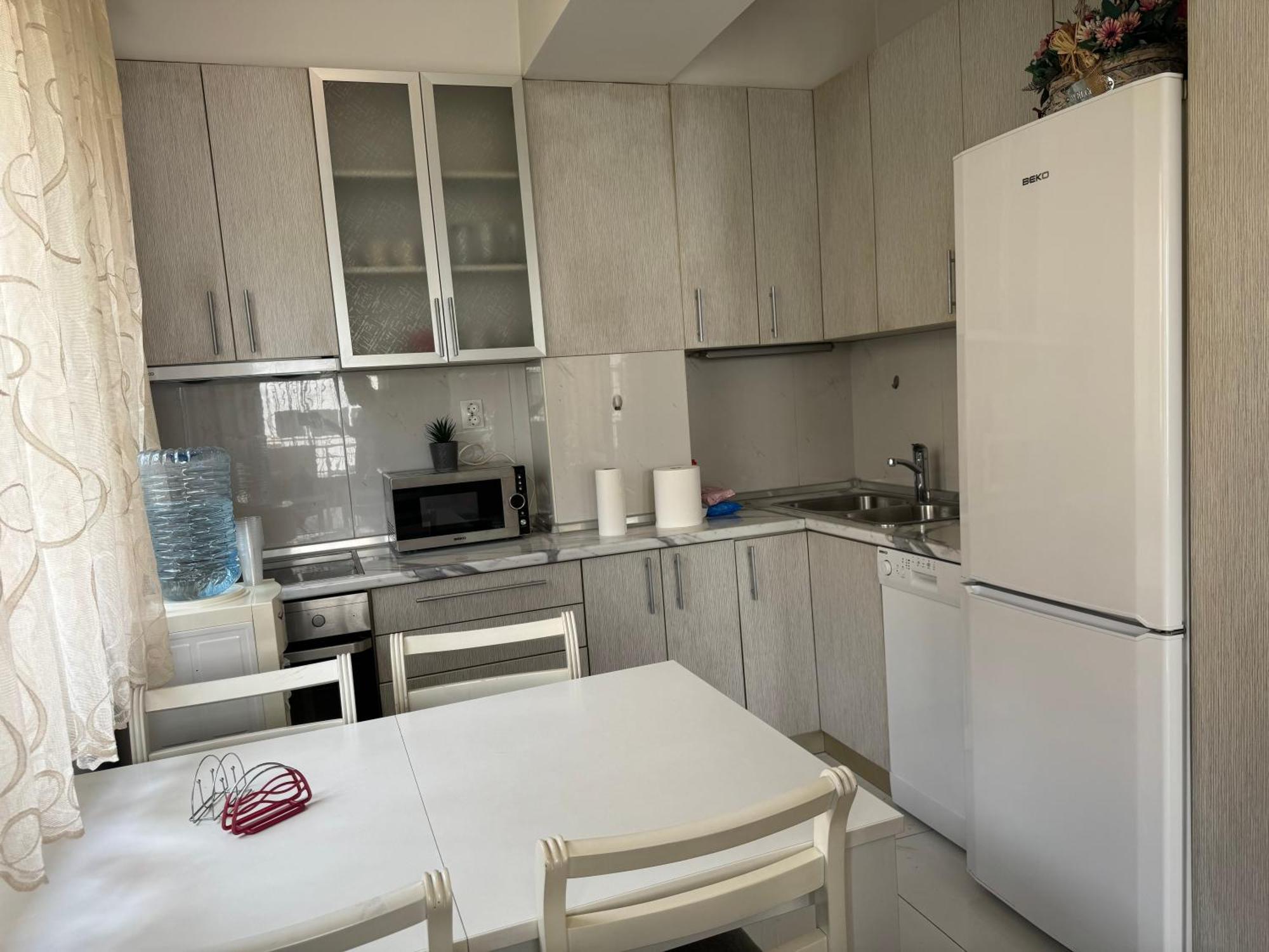 Prime Apartment *